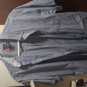 Set on the dress up button shirt